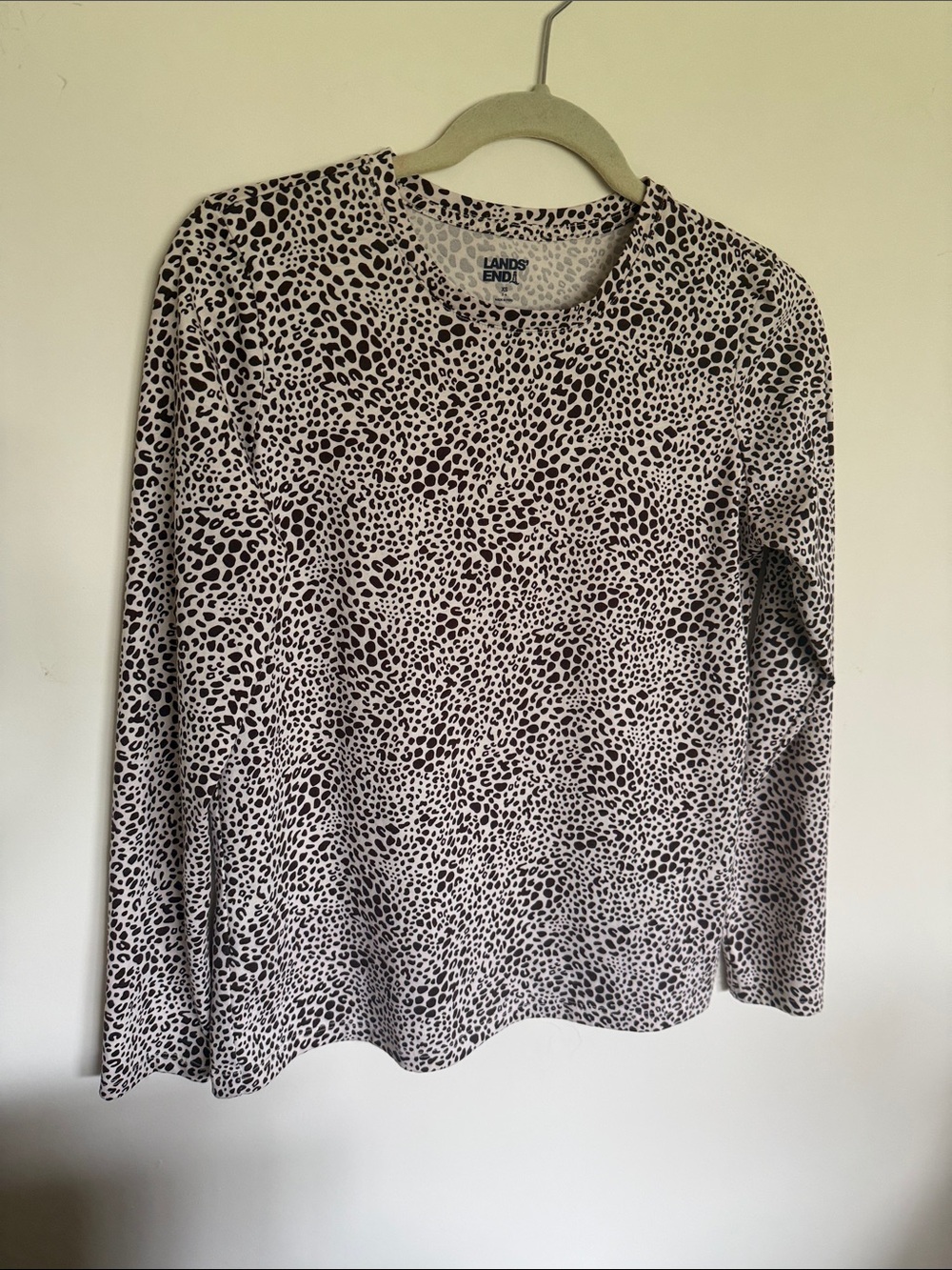 Lands' End Black and White Leopard Print Long Sleeve Tee